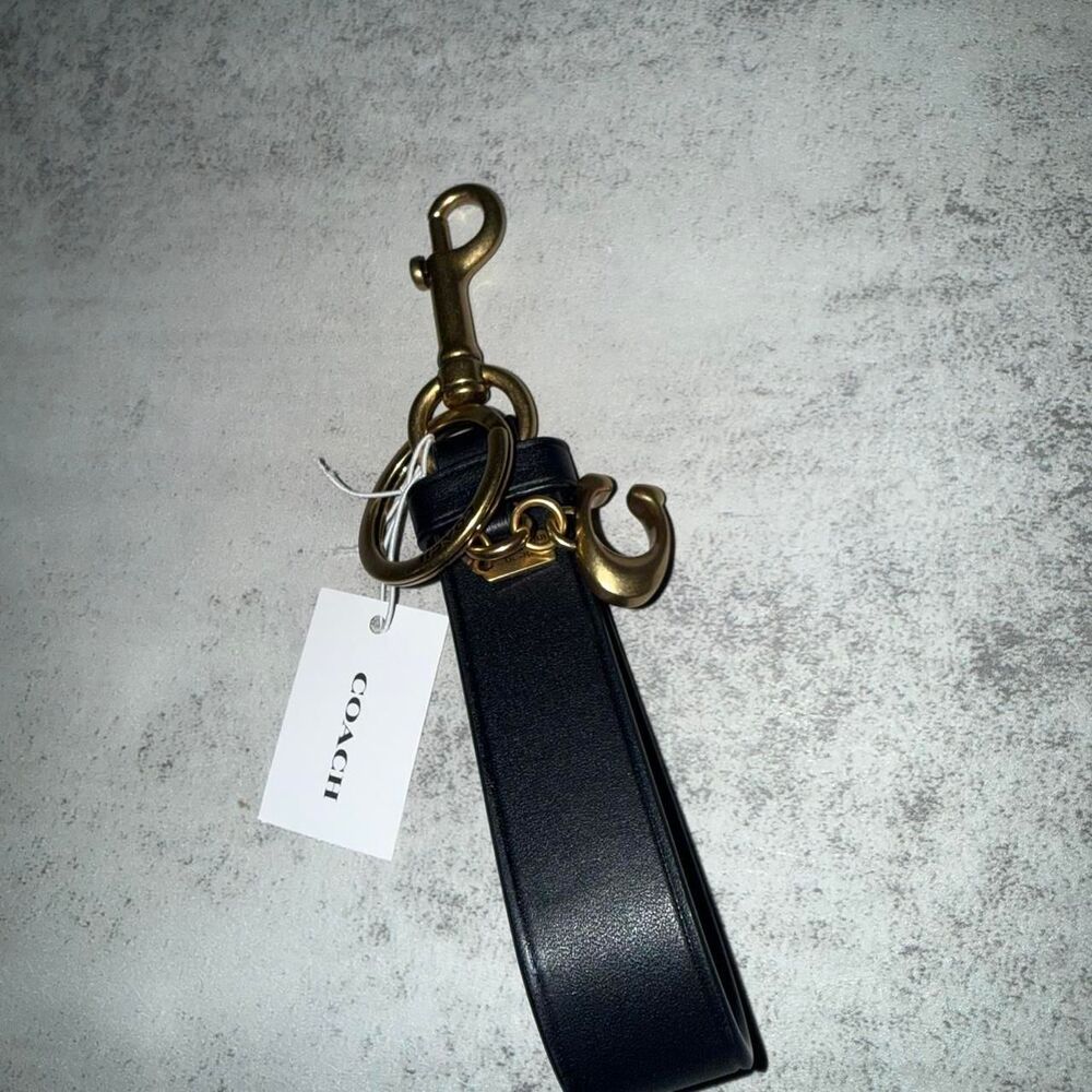 Coach black trigger snap keychain - Picture 5 of 5